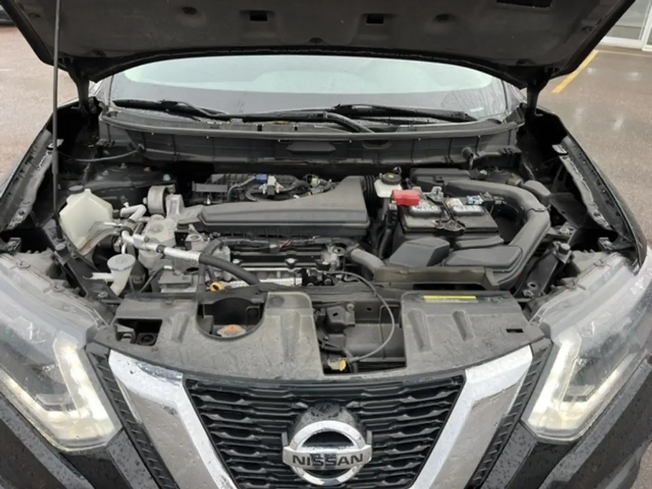 Nissan Rogue снимка Nissan Rogue