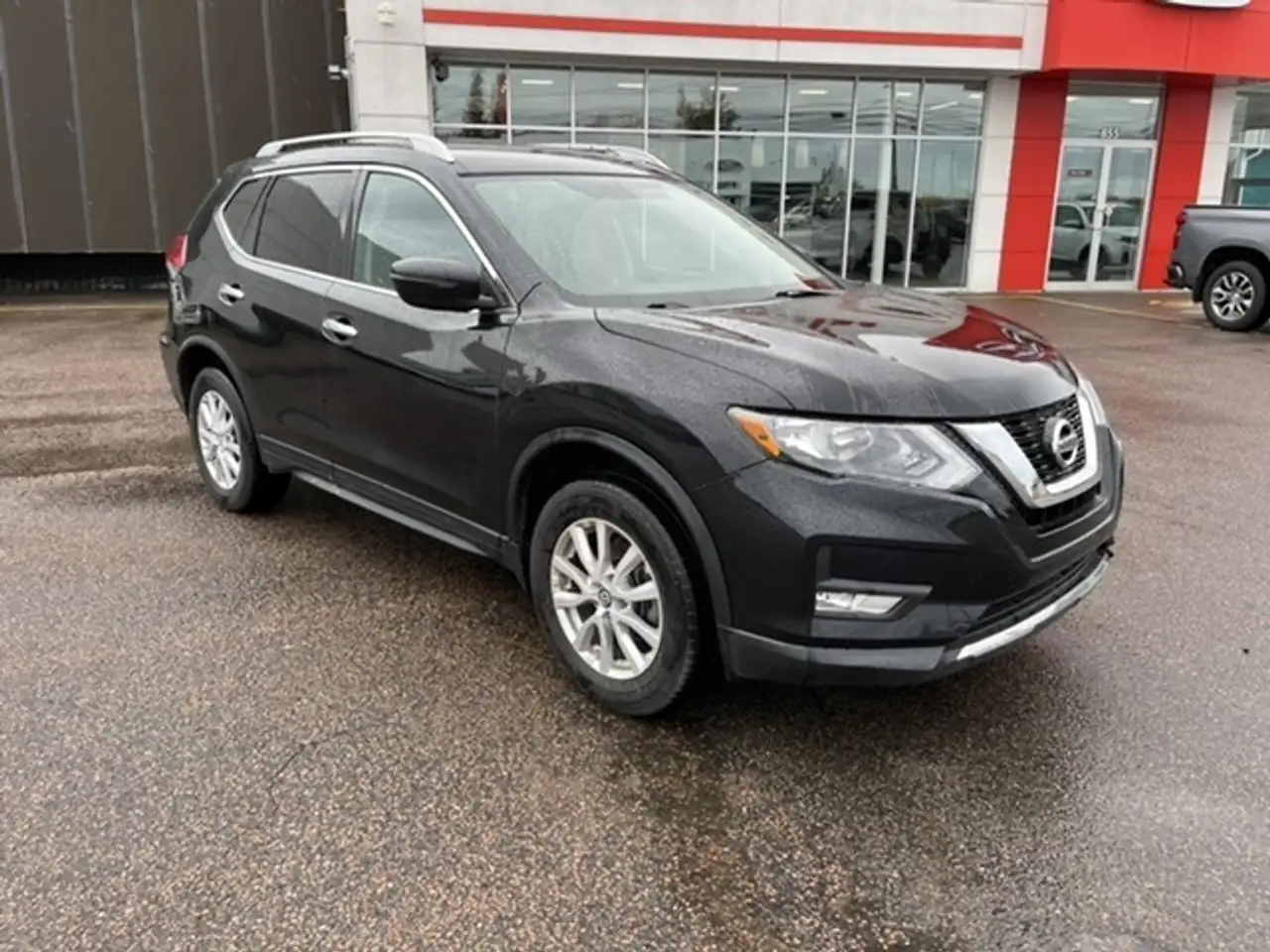 Nissan Rogue снимка Nissan Rogue