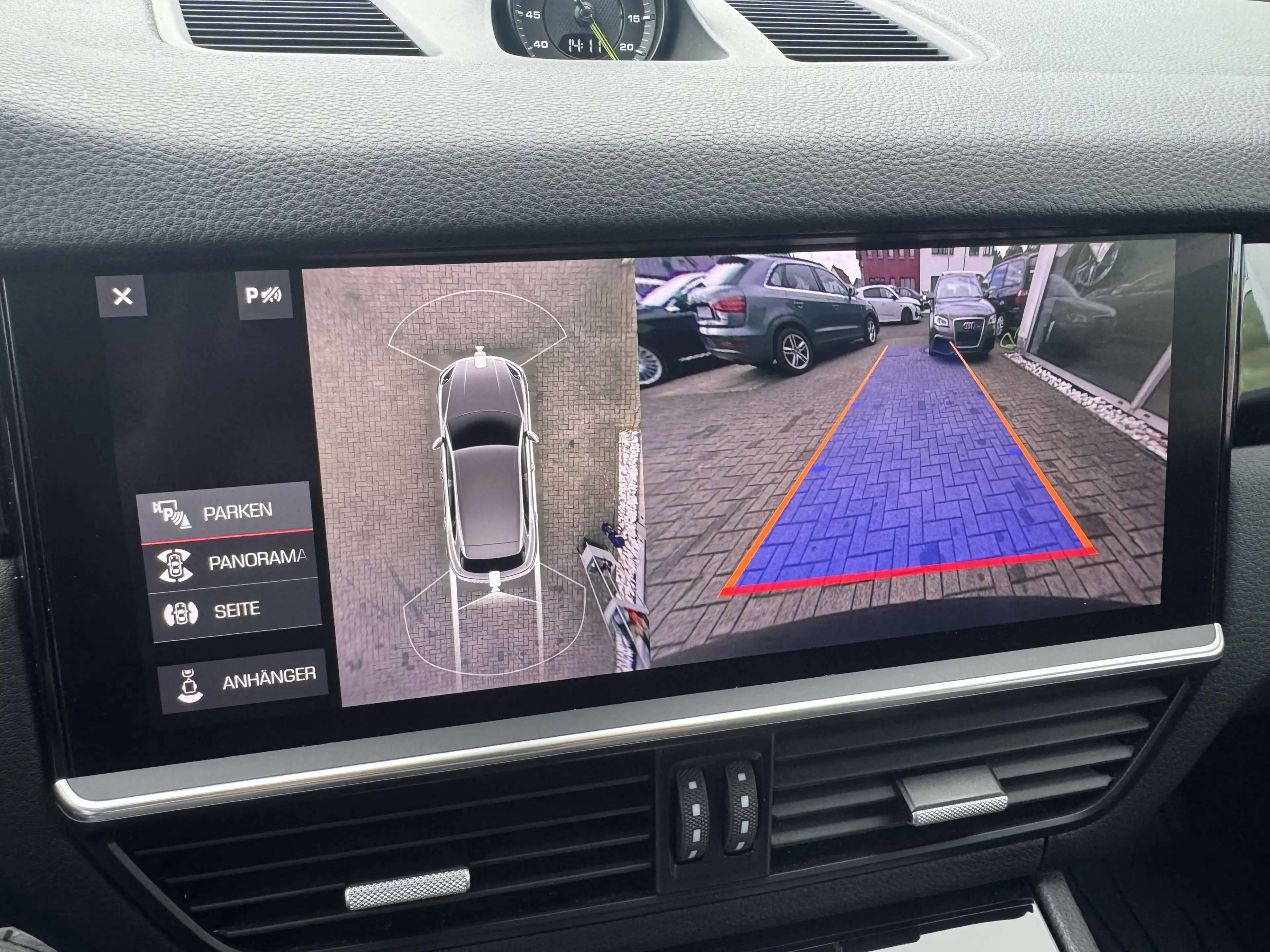 Porsche Cayenne HuD Luftf Matrix AHK Kamera 21 — photo 7