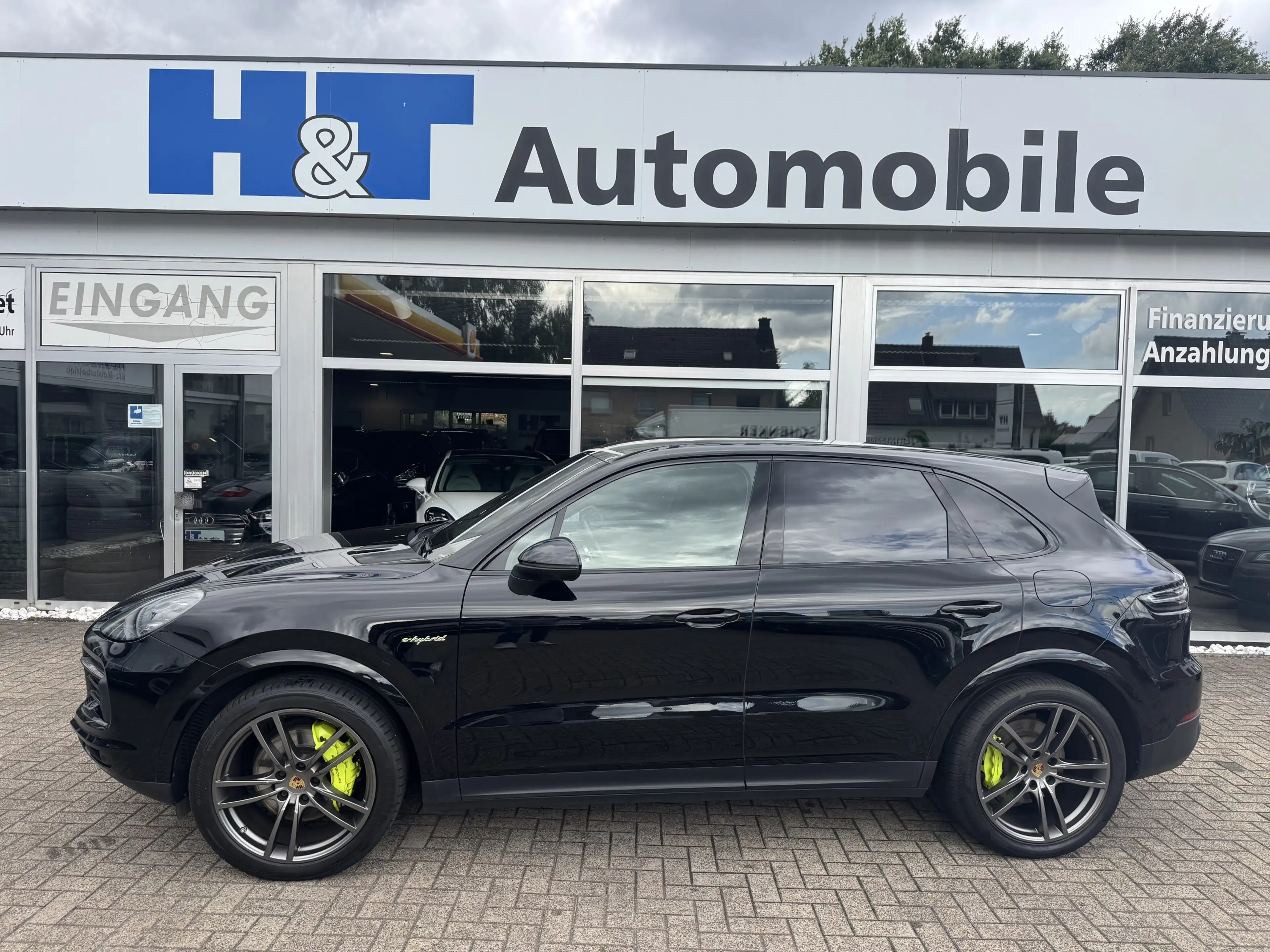 Porsche Cayenne HuD Luftf Matrix AHK Kamera 21