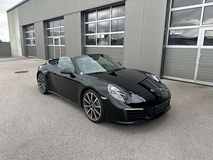 Porsche 911 Carrera 4 Cabrio PDK
