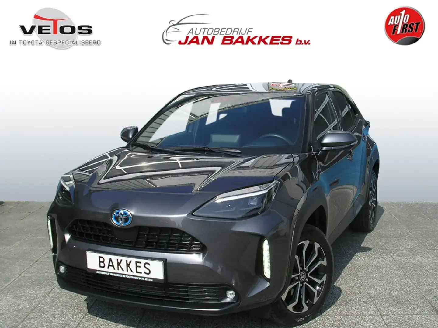 Toyota Yaris Cross 1.5 Hybrid Dynamic 23.004 km! Winterpack! Gris - 1