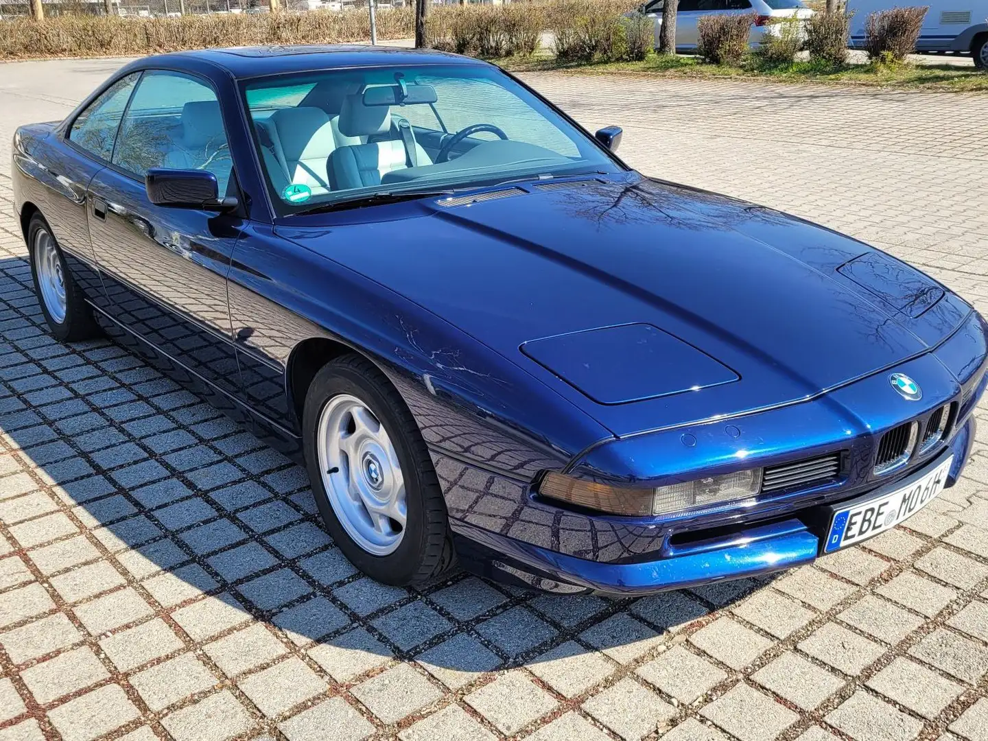 BMW 850 850i Bleu - 1