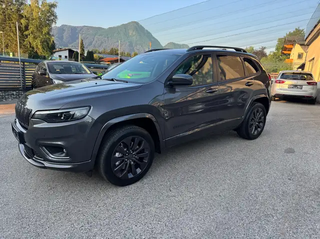 Jeep Cherokee Limited 4WD