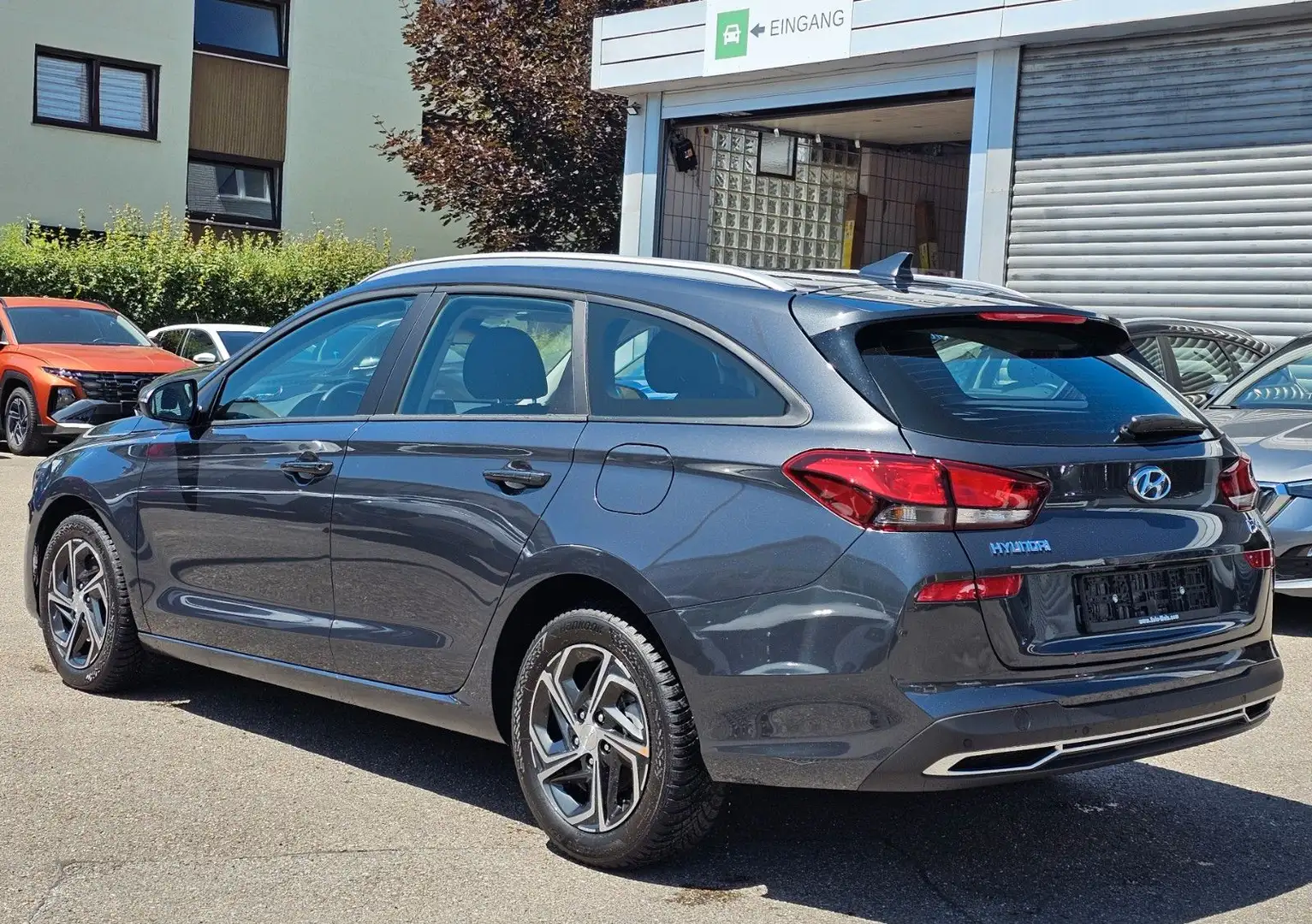 Hyundai i30 cw 1,0 T-GDI Comfort Grau - 2