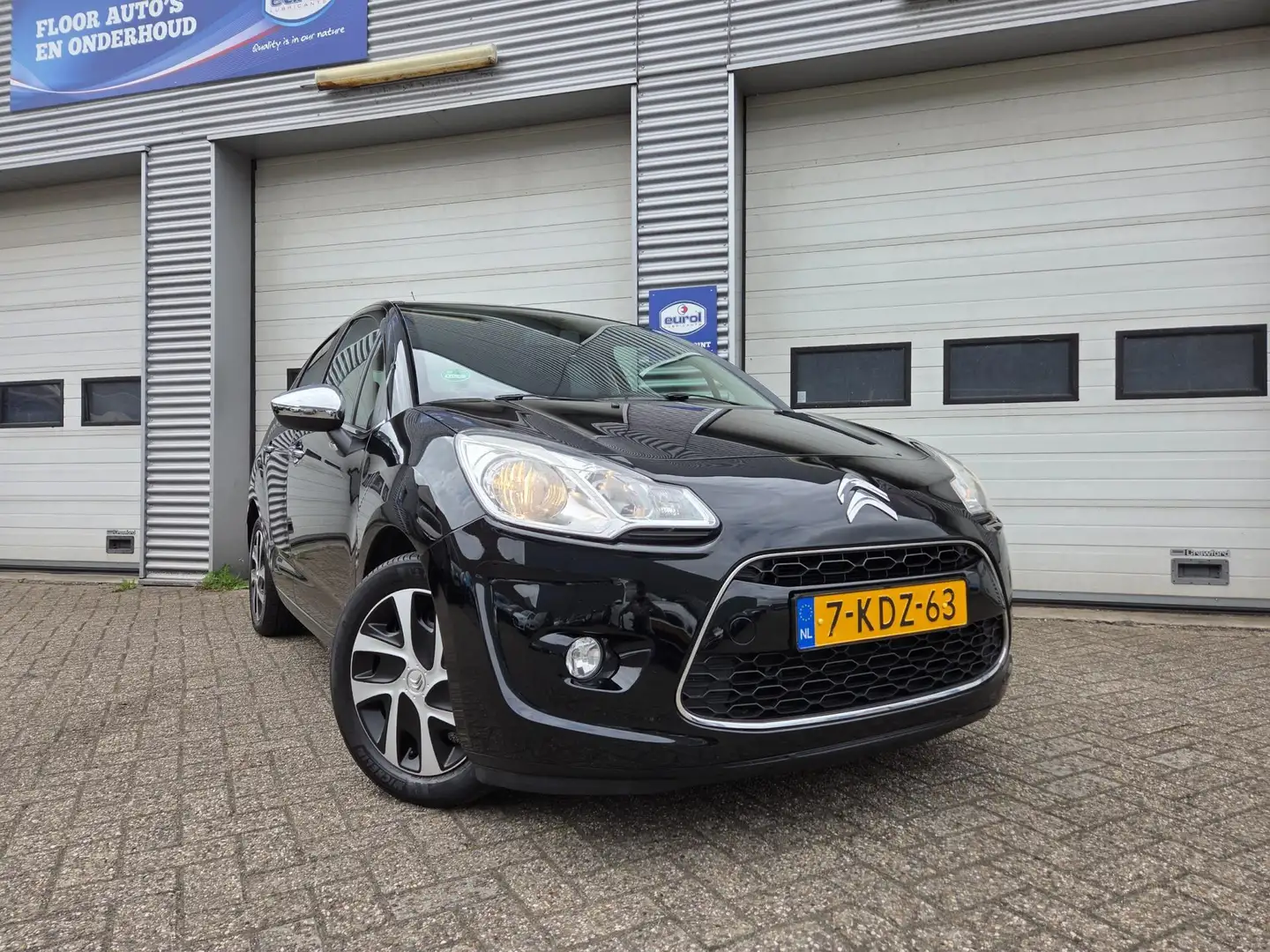 Citroen C3 1.2 VTi Collection |CRUISE|AIRCO| Noir - 2