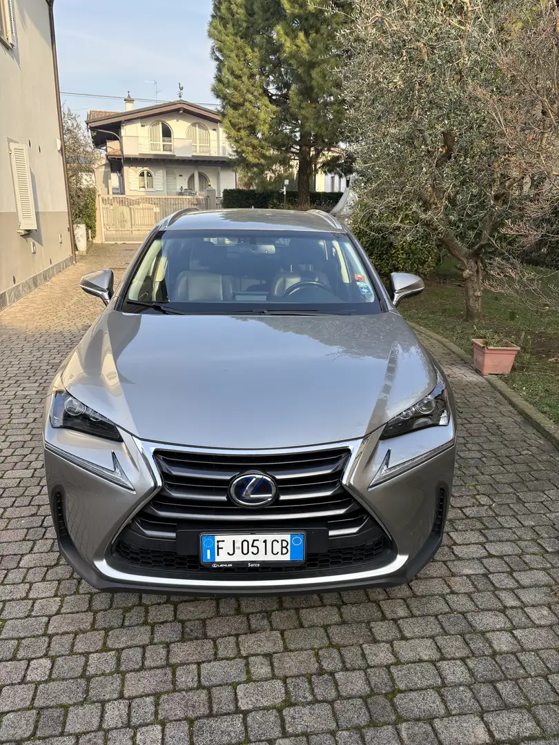 Lexus NX 300h Elegante Beige - 1