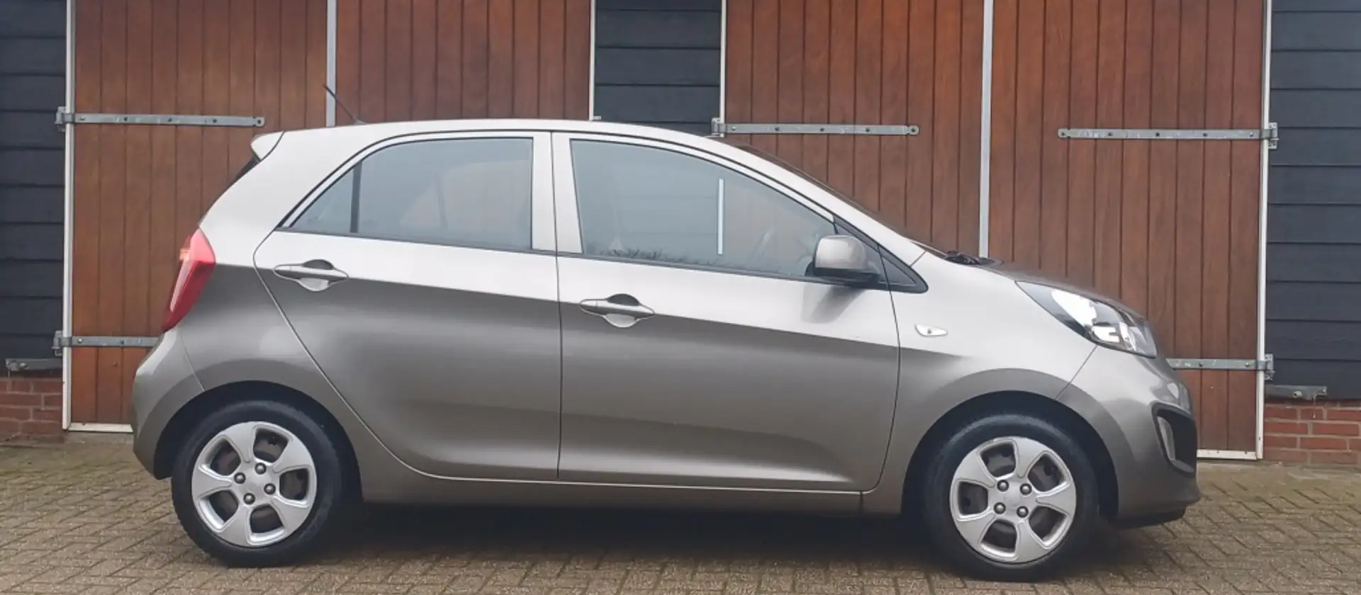Kia Picanto 1.0 CVVT Comfort P., Airco, NAP, 5 Deurs Grigio - 2