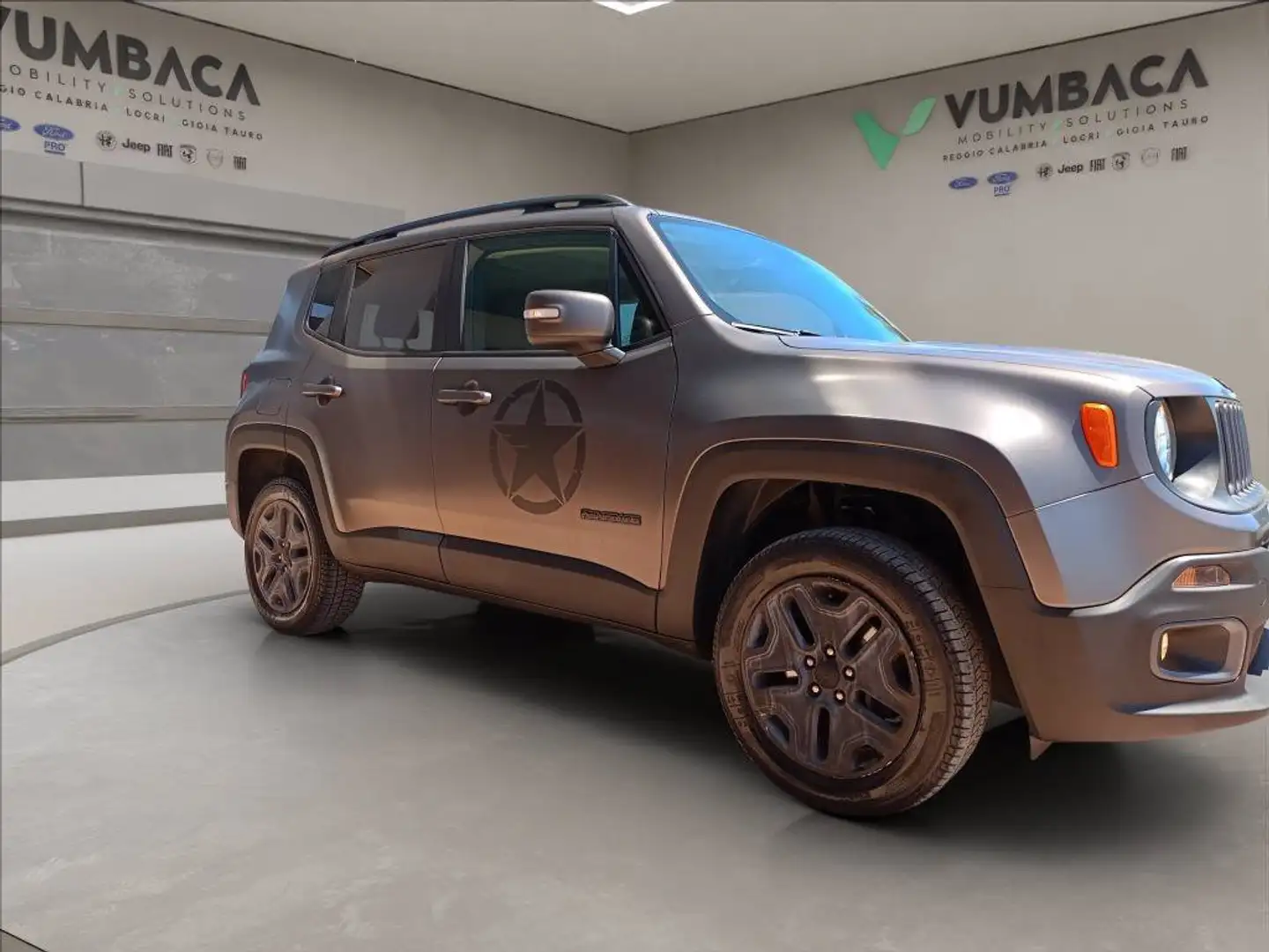 Jeep Renegade 2.0 mjt Night Eagle 4wd 120cv Gris - 1