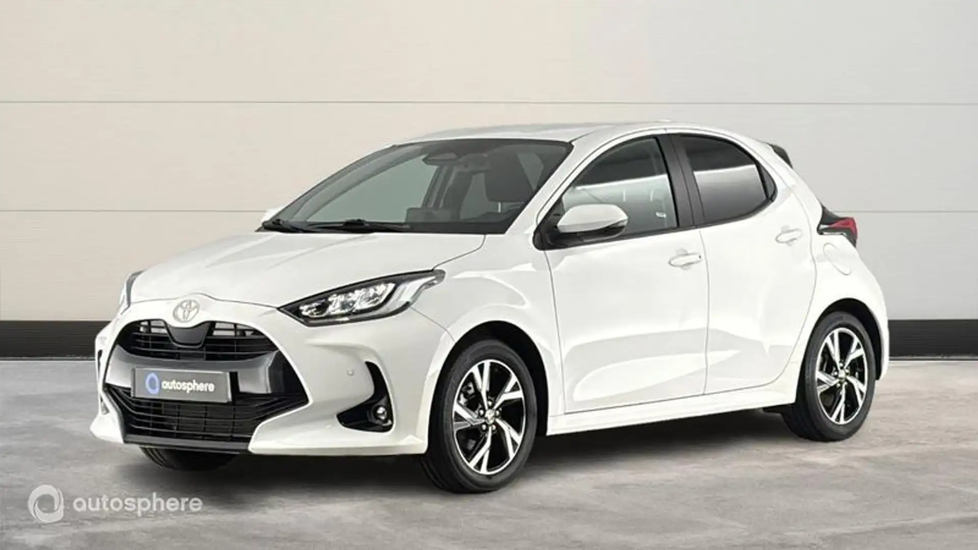 Toyota Yaris 116h Design 5p MC24 - 1