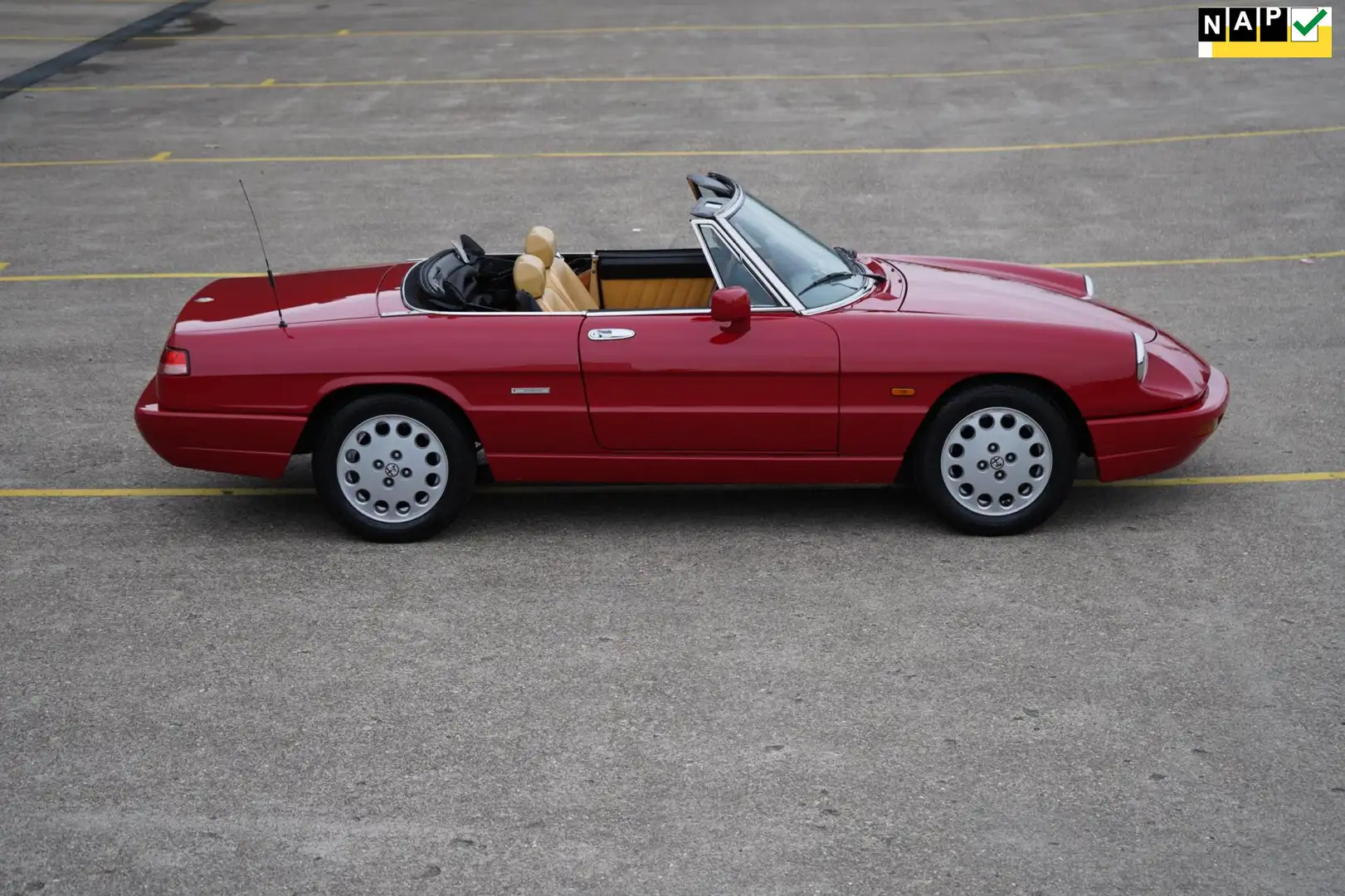 Alfa Romeo Spider 2.0 Červená - 1