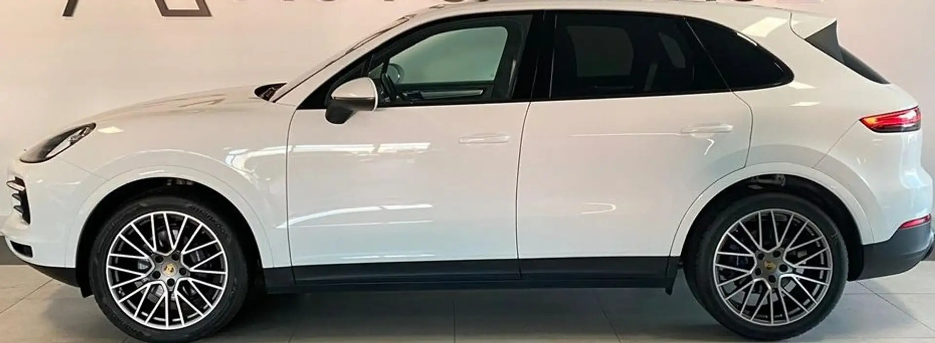 Porsche Cayenne Platinum Edition Aut. Blanco - 2