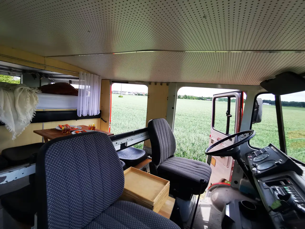 Mercedes-Benz 409, foto 12