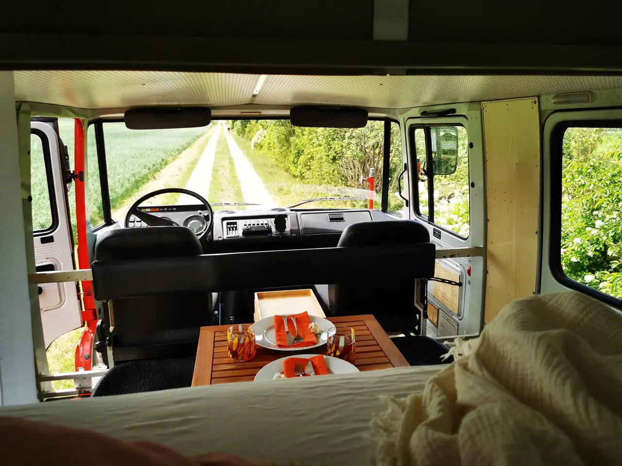 Mercedes-Benz 409, foto 10