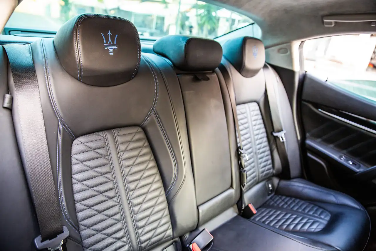 Maserati Ghibli 2021 — фото 14