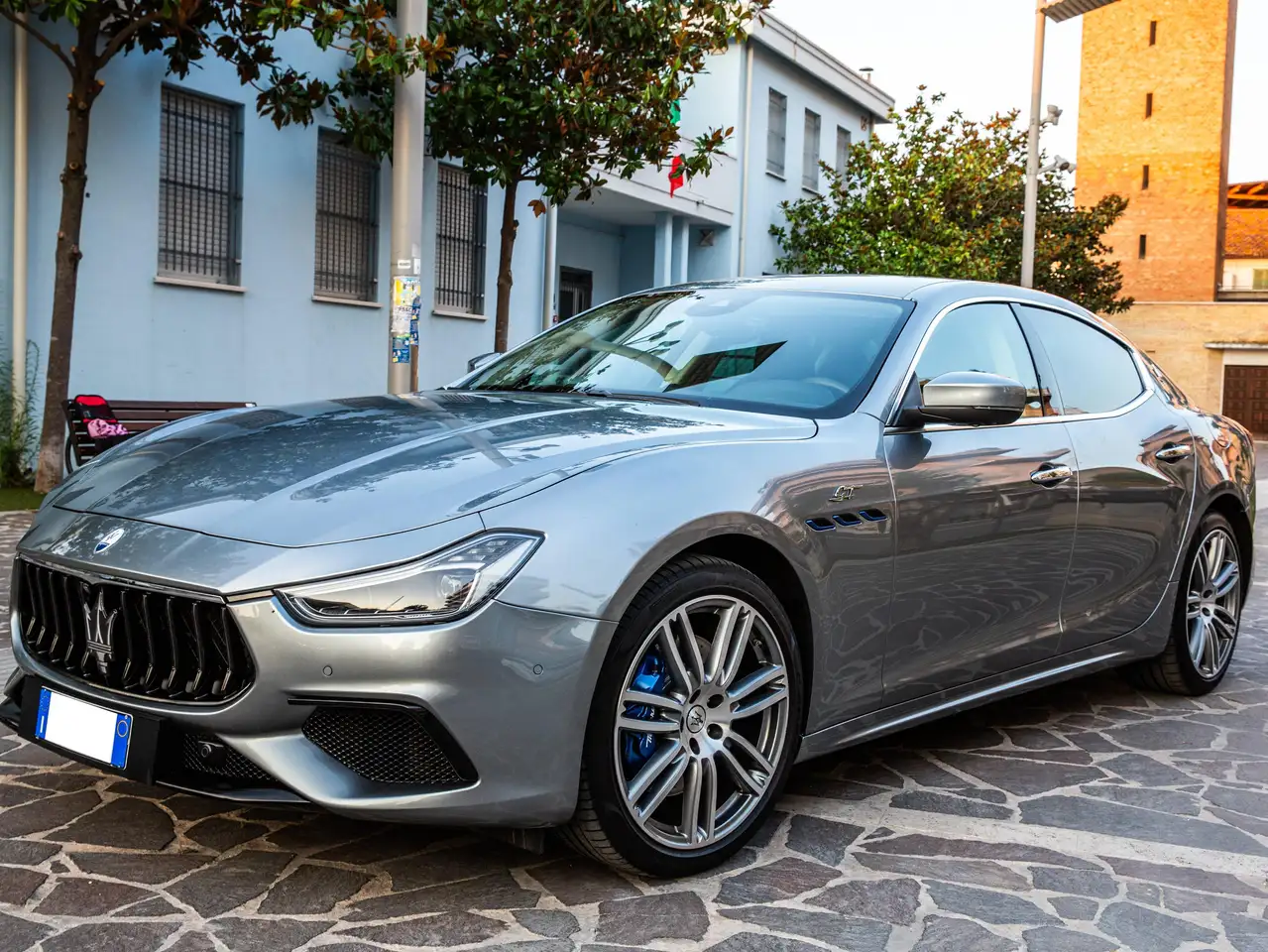 Maserati Ghibli 2021
