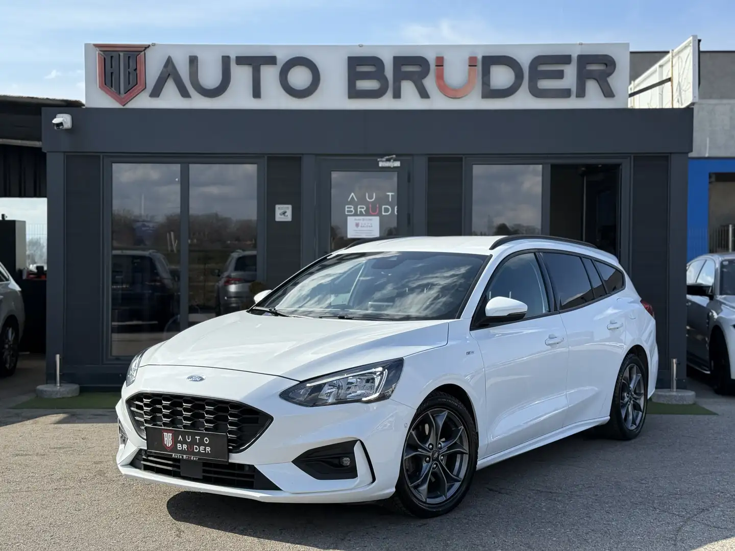 Ford Focus ST-Line Weiß - 1