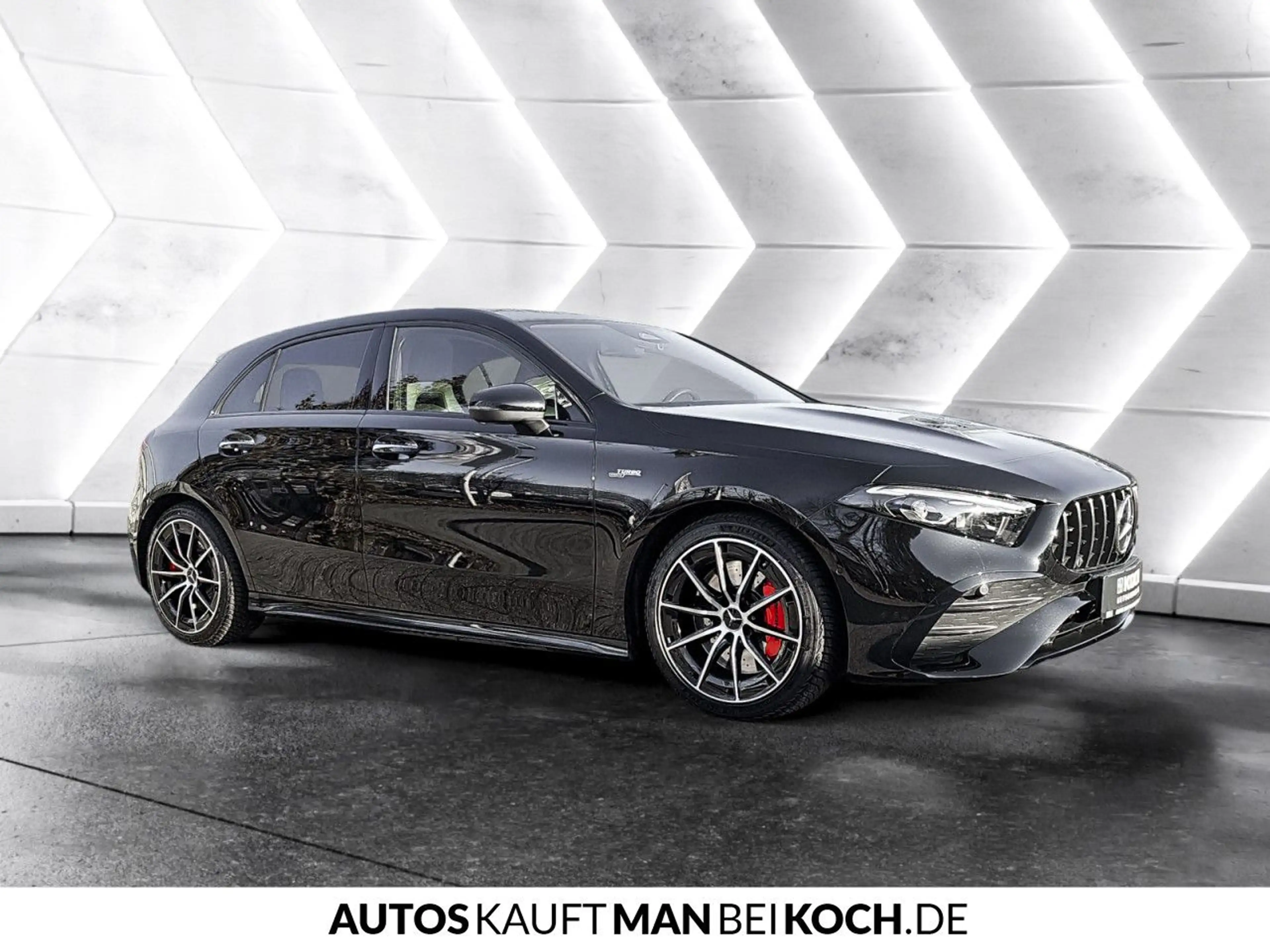 Mercedes-Benz A 35 AMG A35 AMG 4MATIC BURM. PANORAMA NIGHTP. PERFORMANCE — photo 6