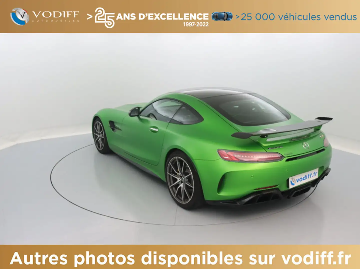 Mercedes-Benz AMG GT GTR R V8 585 CV SPEEDSHIFT DCT Vert - 2