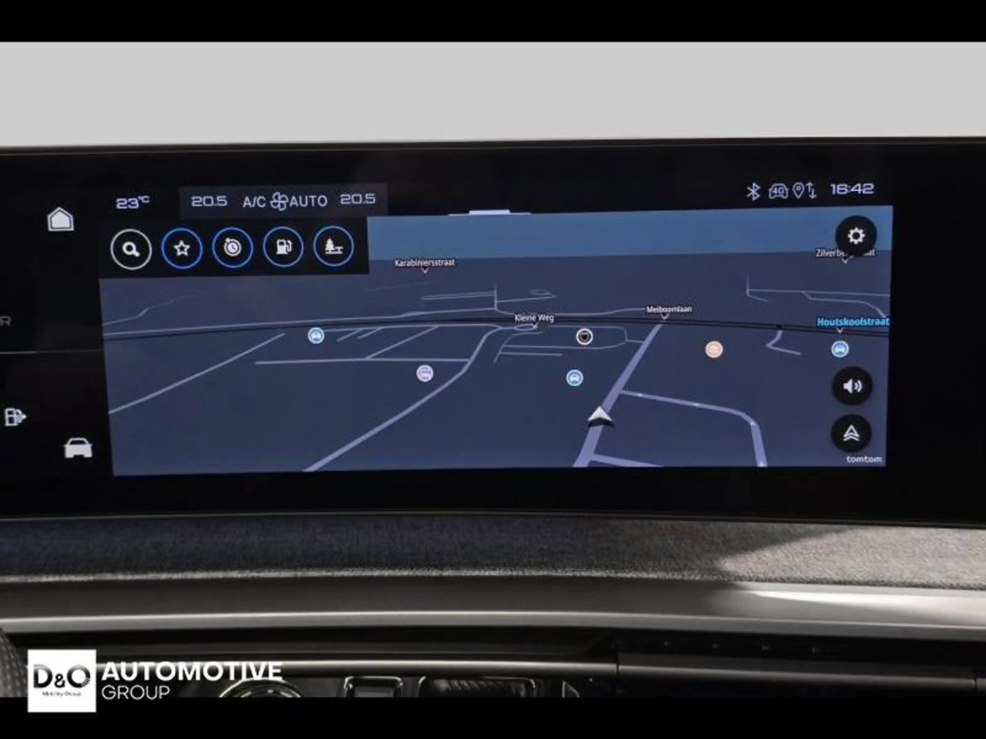 Peugeot 3008 GT PACK camera gps panodak — photo 12