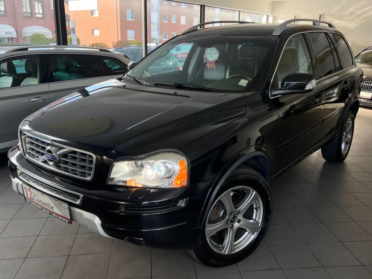 Volvo XC90 D3 Momentum Geartronic 2WD 7Sitze~Leder~SHZ Noir - 1
