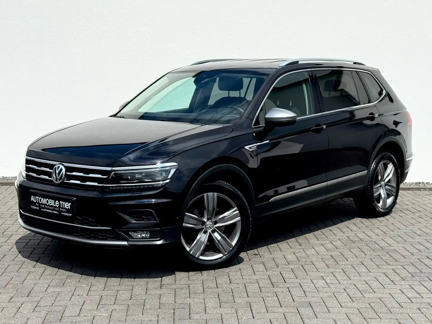 Volkswagen Tiguan Allspace 2.0 TDI DSG 4Motion 7.SITZER Negru - 1