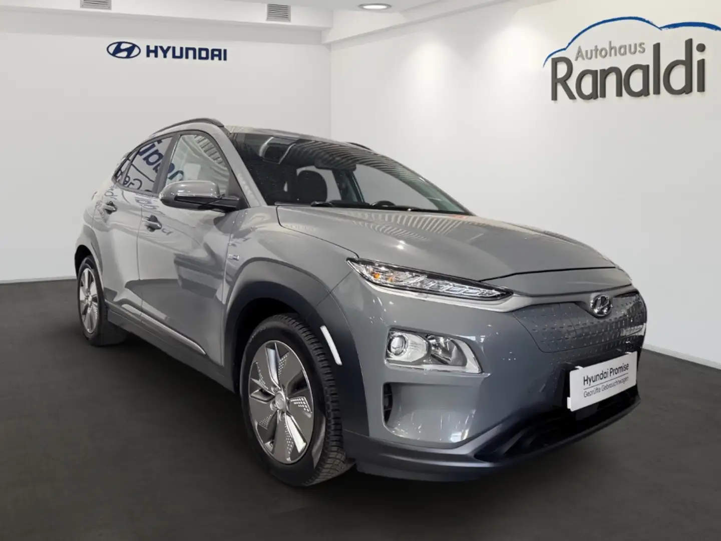 Hyundai KONA Advantage Elektro 2WD 100kW+Navi+SOH 97,5% Gris - 2