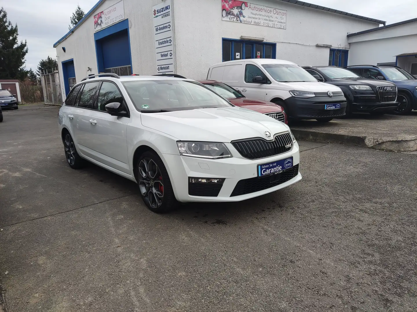 Skoda Octavia VRS 2HAND DSG NAVI R.CAM LEDER Weiß - 1