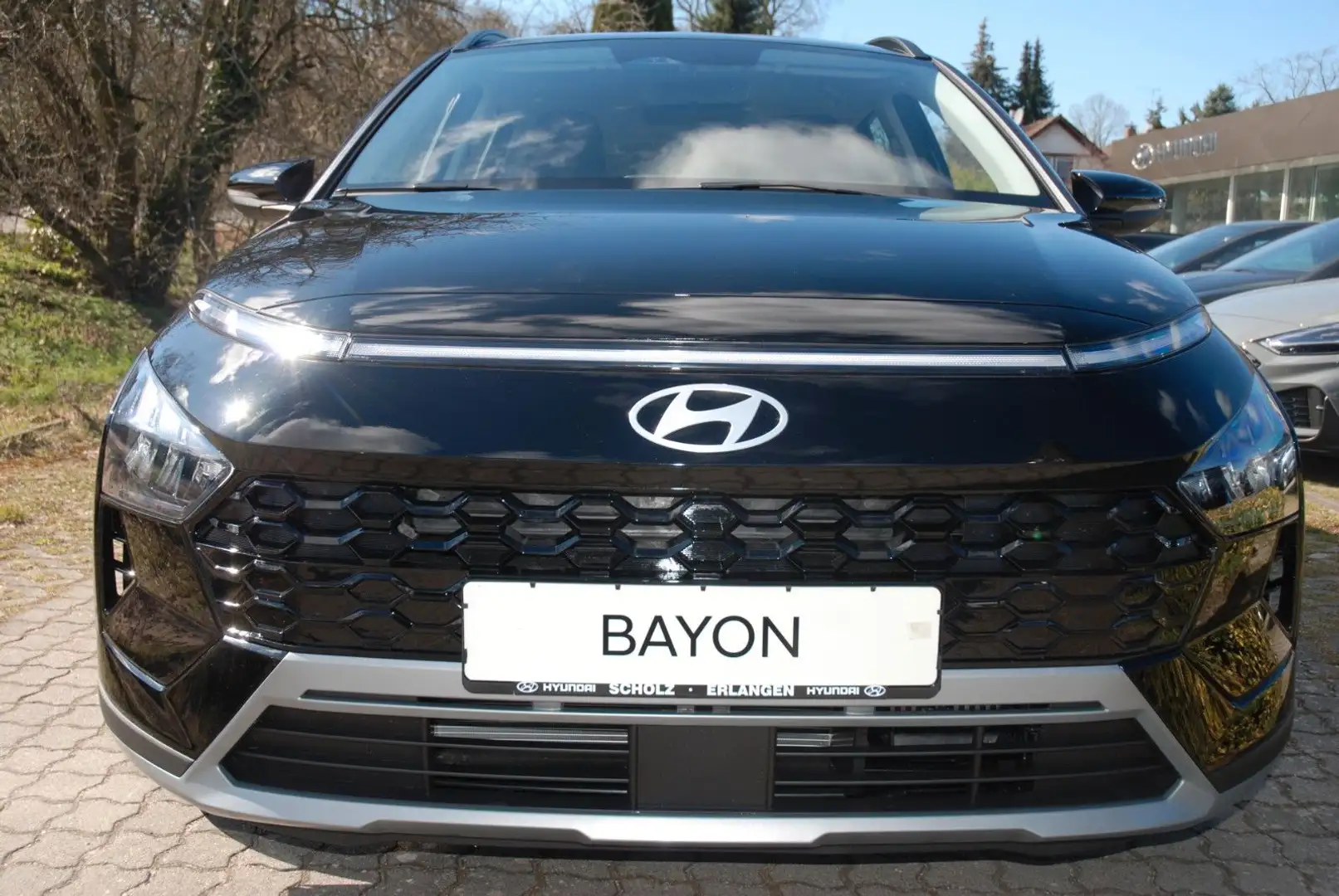 Hyundai BAYON 1.0 T-GDI Trend Bose Komfortpaket Schwarz - 2