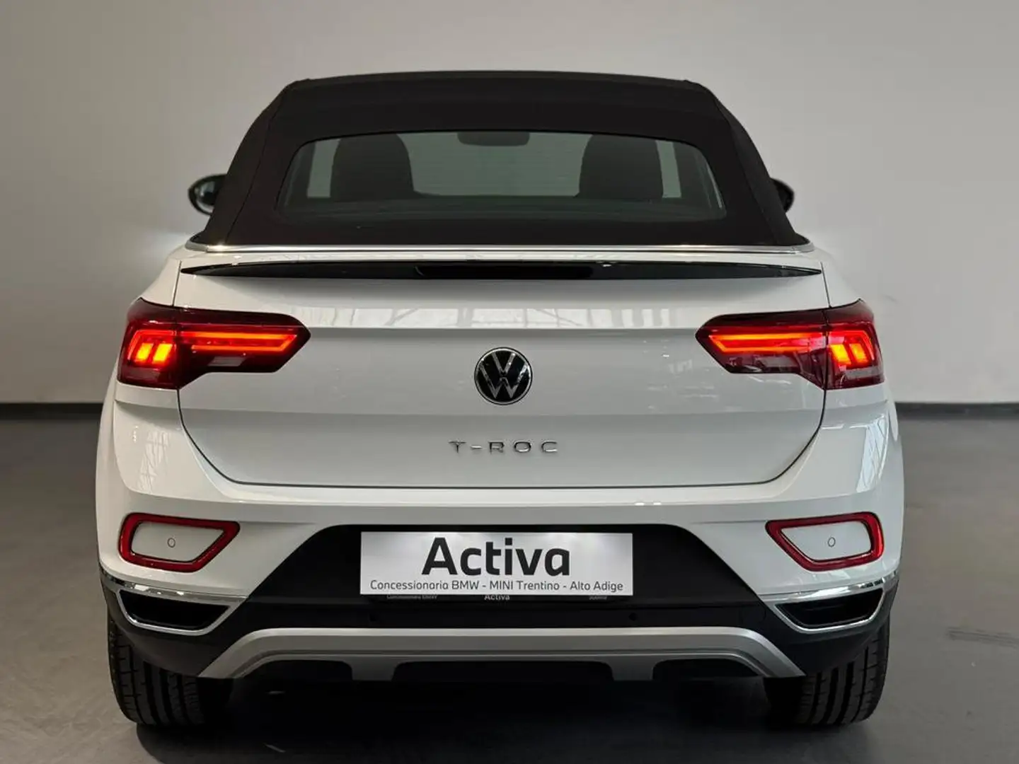 Volkswagen T-Roc Cabriolet 1.0 tsi Style - 2