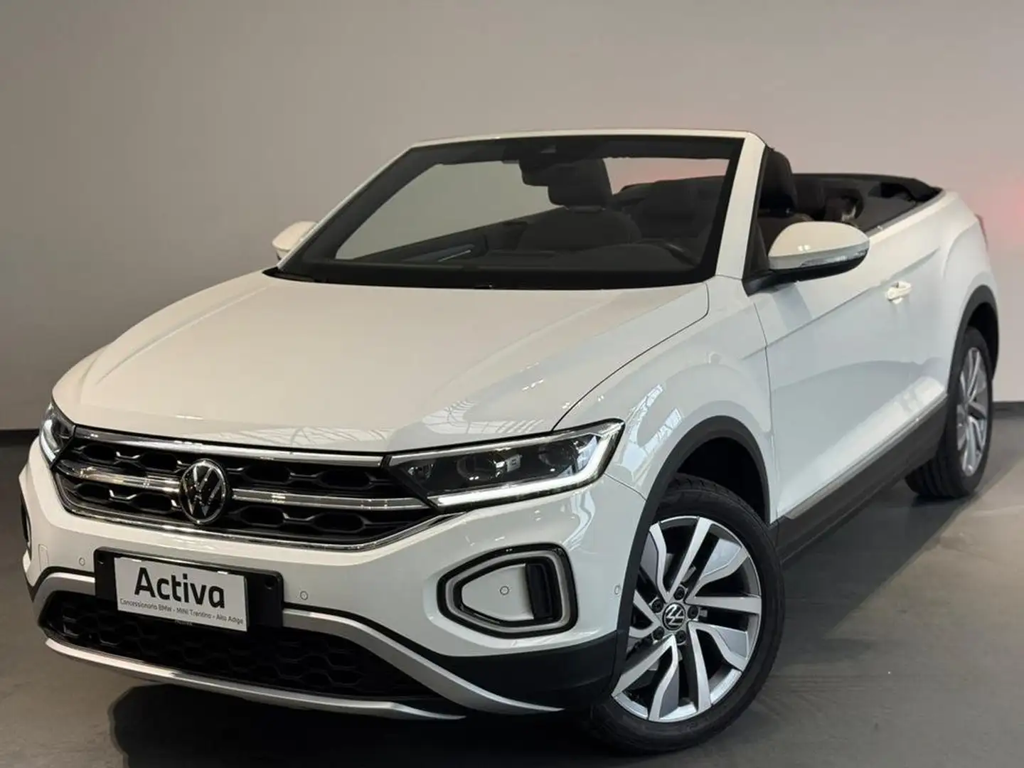 Volkswagen T-Roc Cabriolet 1.0 tsi Style - 1