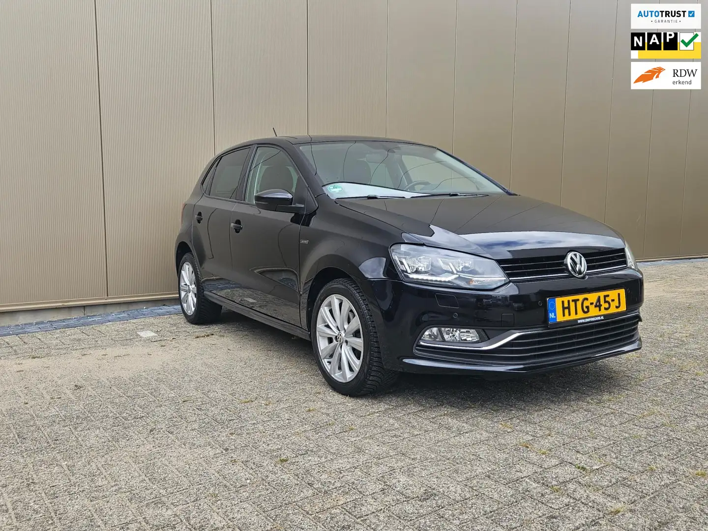Volkswagen Polo 1.2 TSI Highline l Panoramadak Zwart - 1