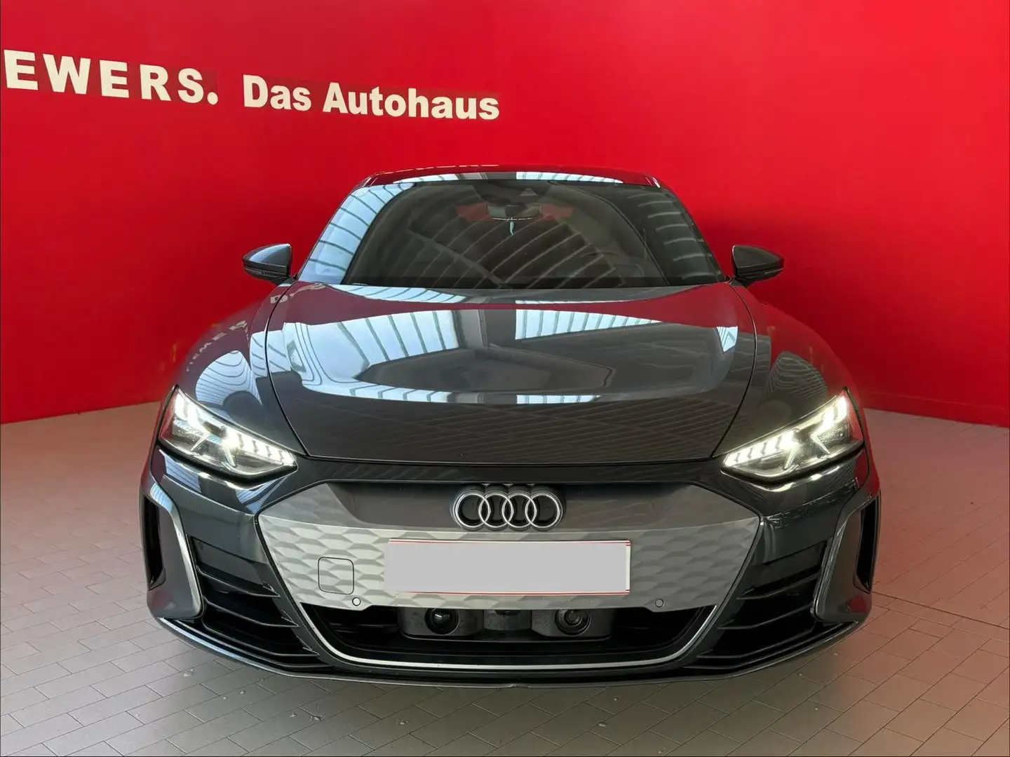 Audi e-tron GT Grau - 2