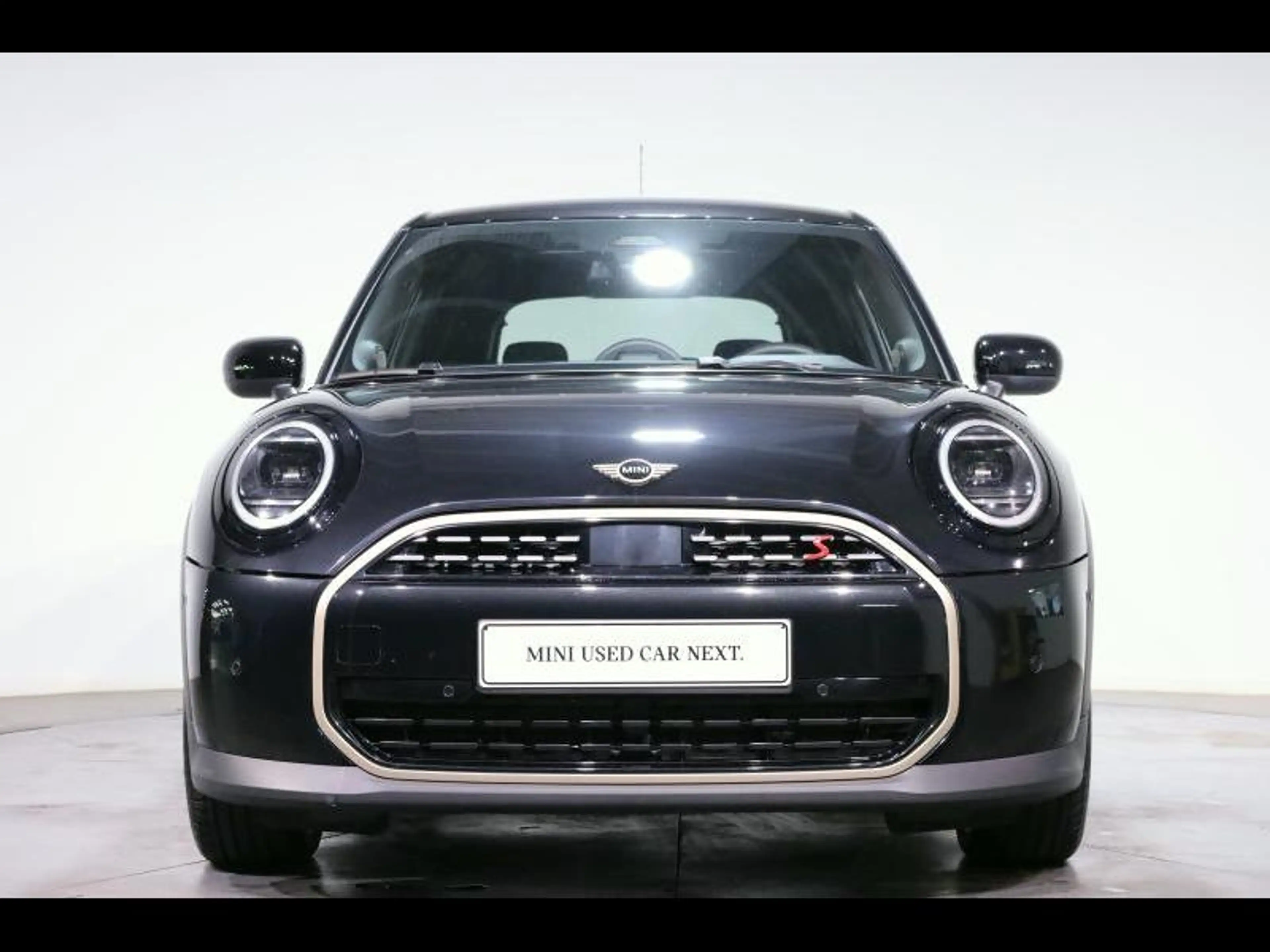 MINI Cooper S 5 PORTES — photo 2