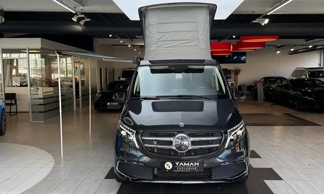 Mercedes-Benz V-Class view 7