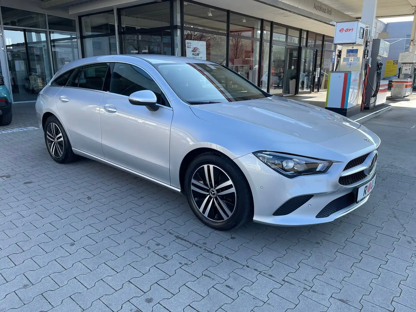 Mercedes-Benz CLA 200 CLA 200 d Shooting Brake Progressive Grau - 1