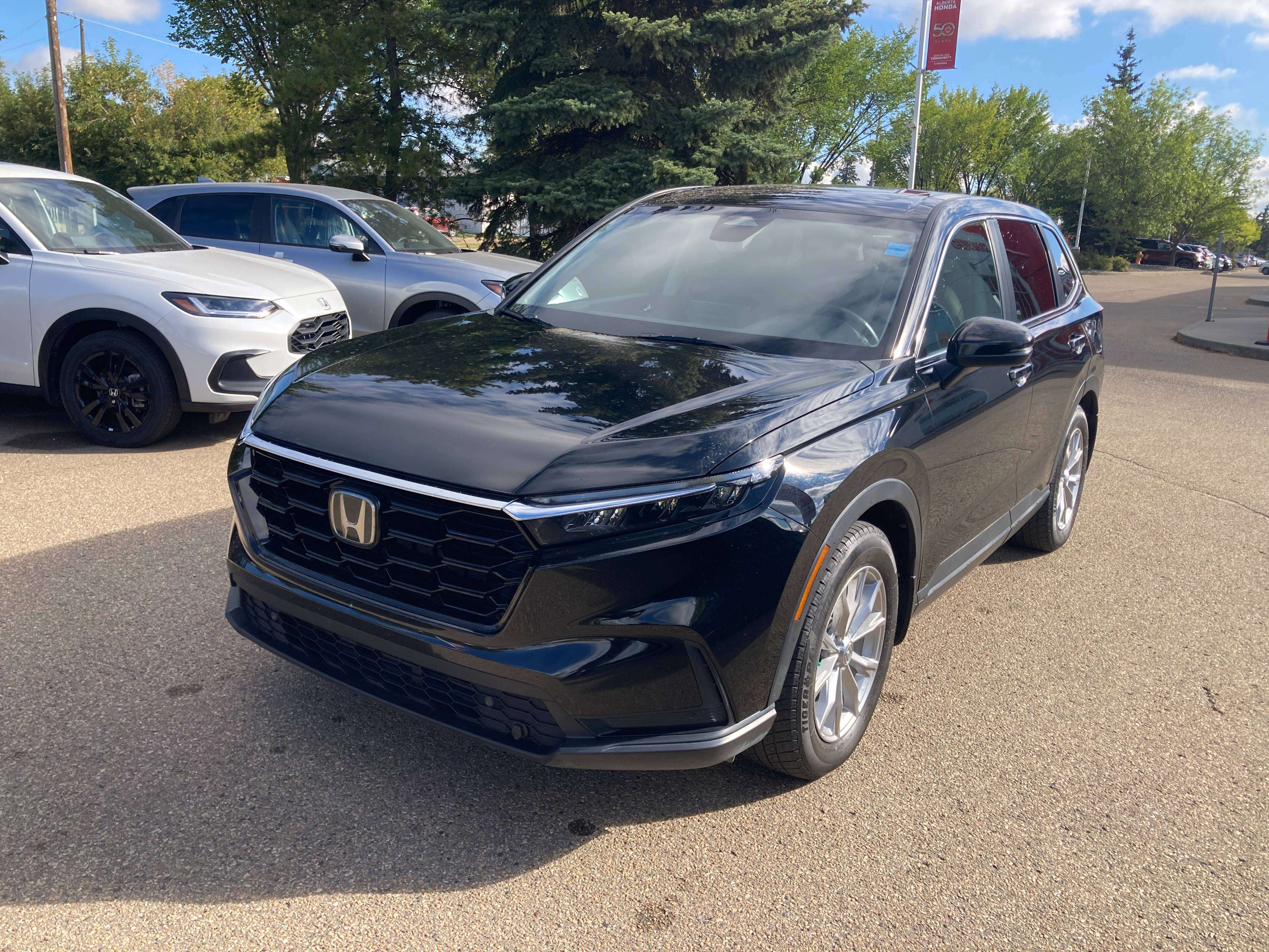 used 2023 Honda CR-V car, priced at $36,900