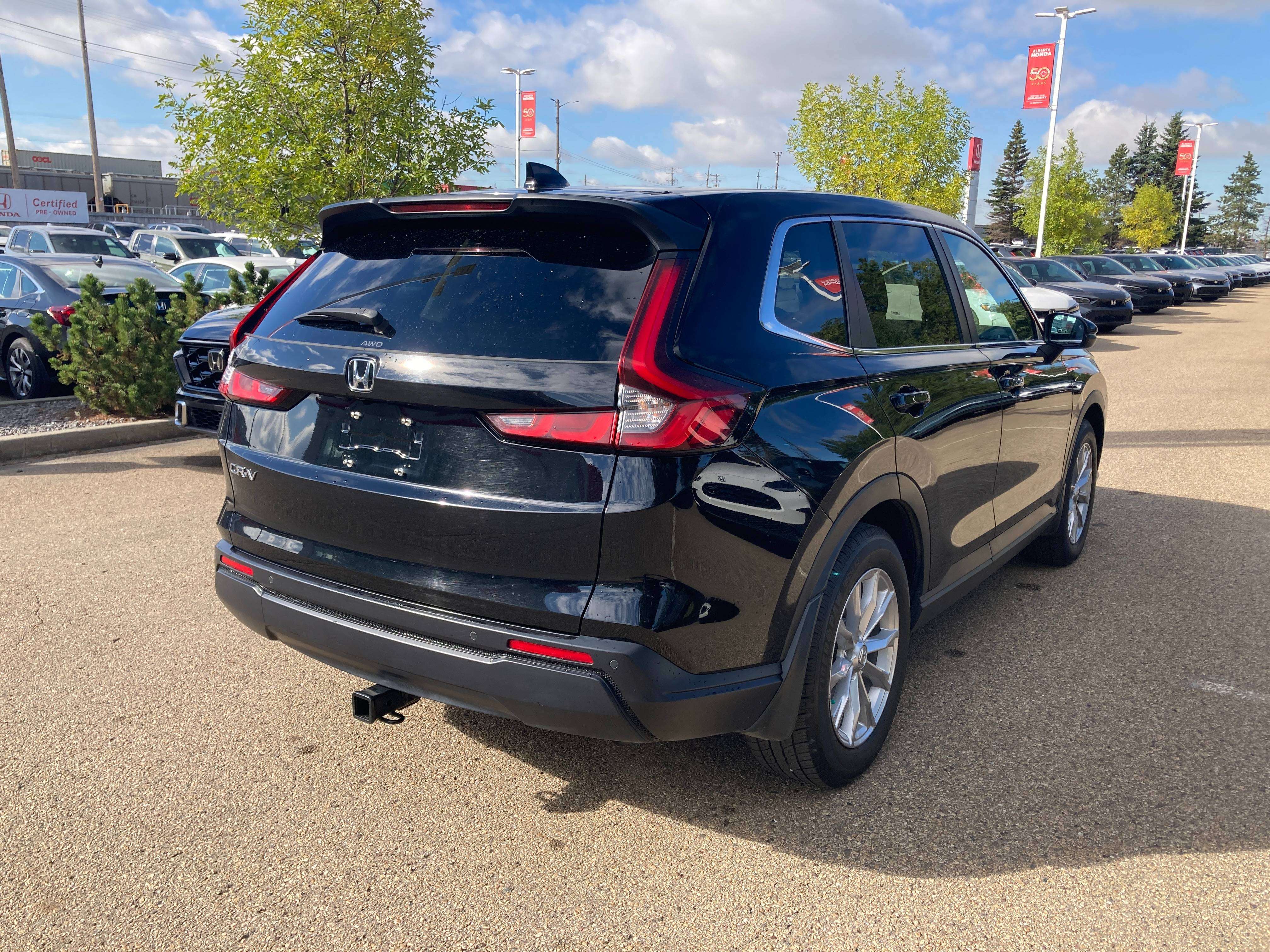 used 2023 Honda CR-V car, priced at $36,900
