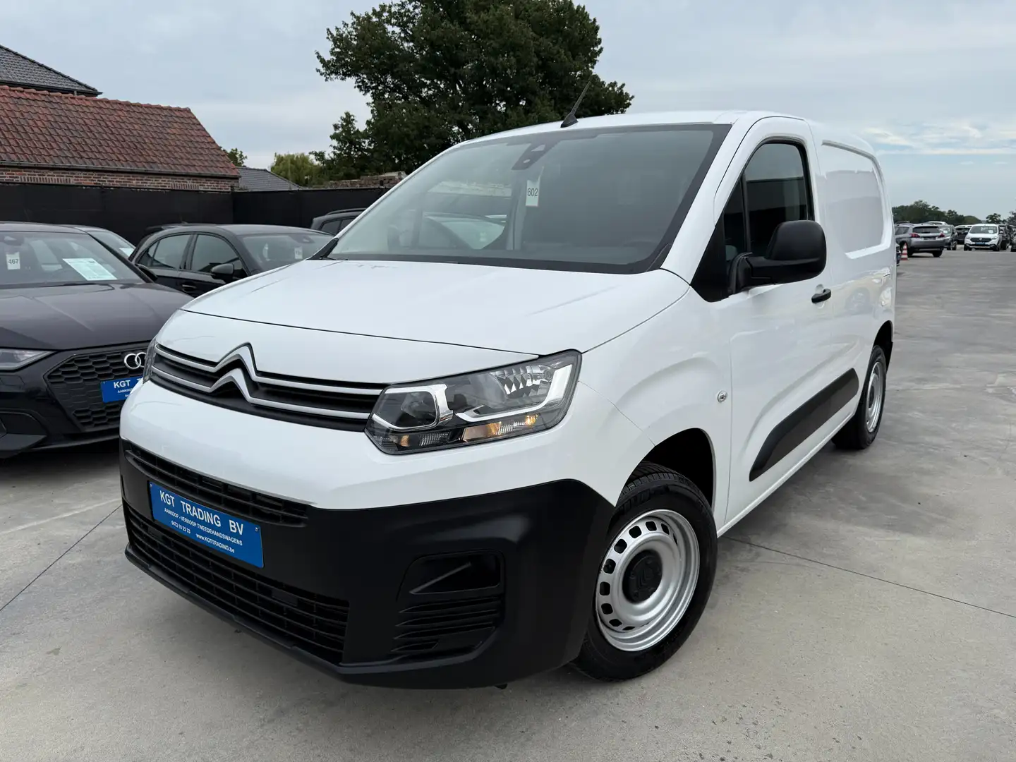 Citroen Berlingo 1.2i PURETECH LICHTE VRACHT DAB BLUETOOTH PDC A/C Wit - 1