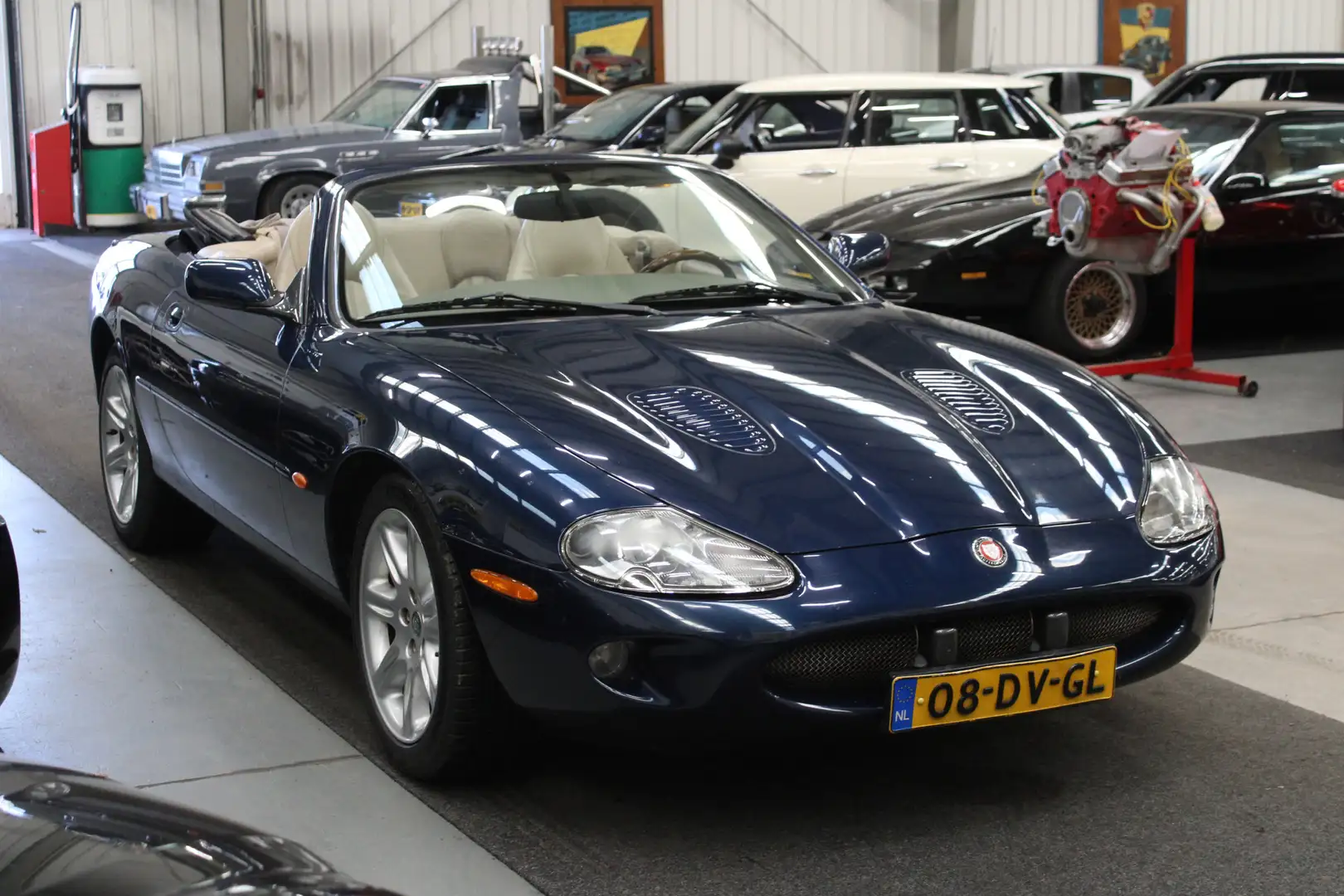 Jaguar XK8 4.0 V8 Convertible Automaat 1e eigenaar, Airco, Cr Azul - 2