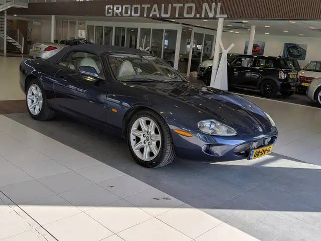 Jaguar XK8 4.0 V8 Convertible Automaat 1e eigenaar, Airco, Cr