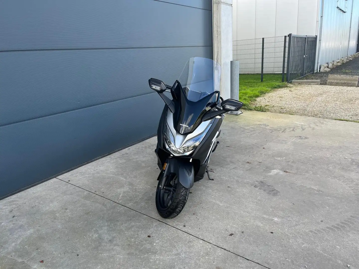 Honda Forza 300 Grau - 1