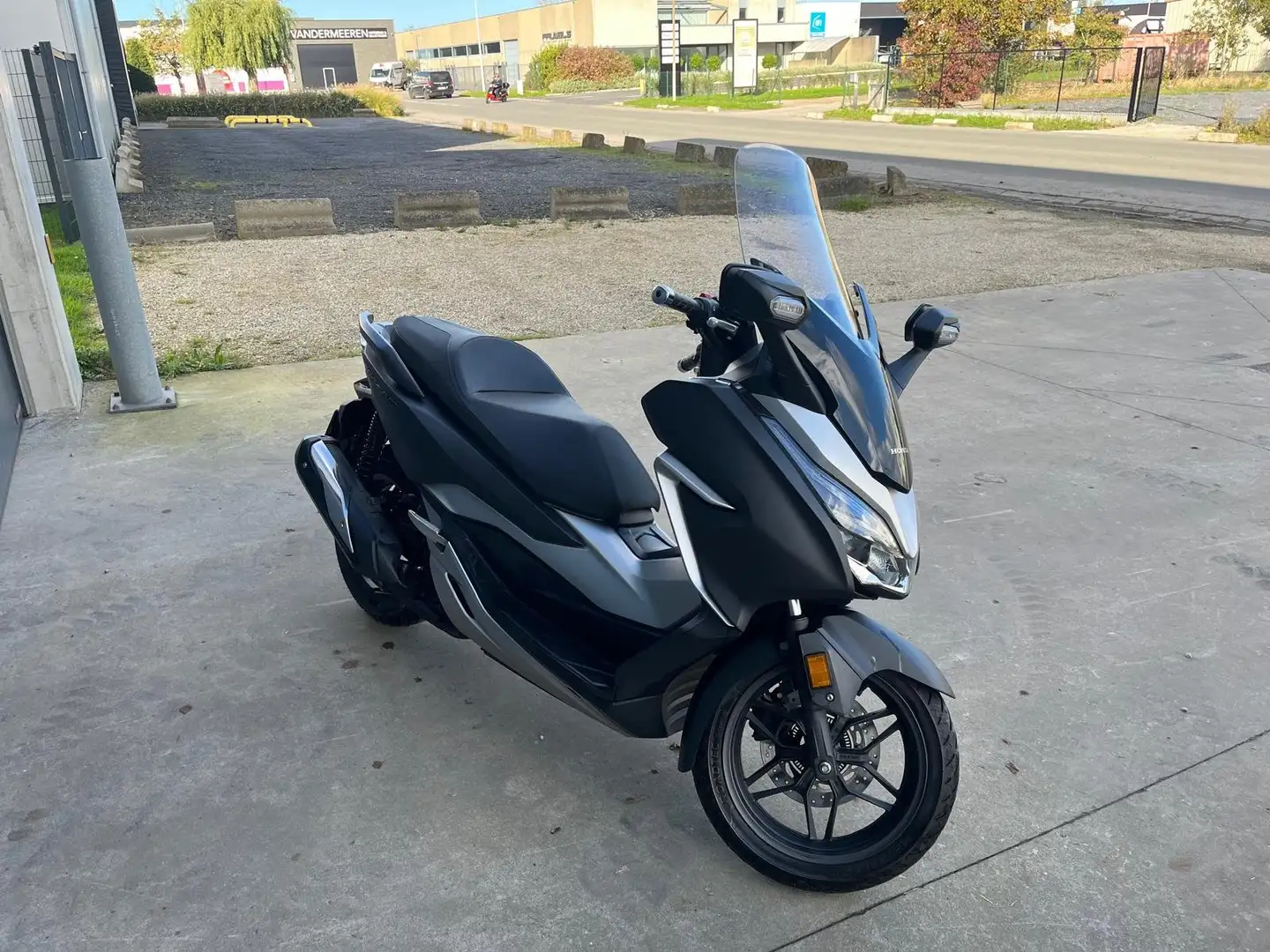 Honda Forza 300 Grau - 2