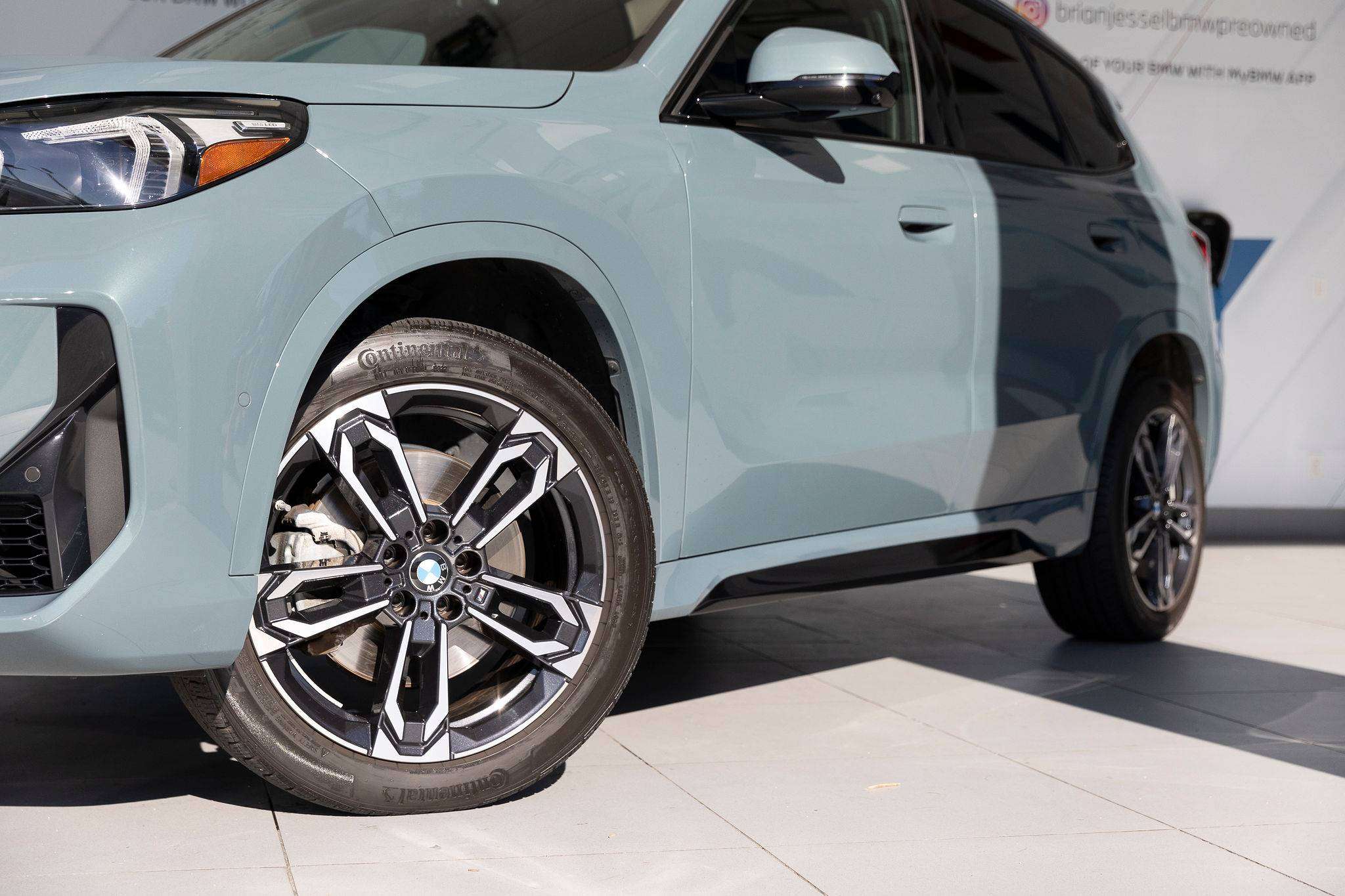 2023 BMW X1