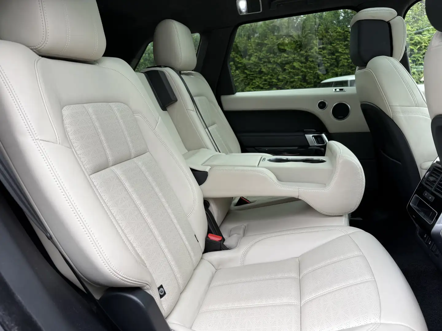 Land Rover Range Rover Sport P400e Autobiography Dynamic | Vision Assist & Comf Negro - 2