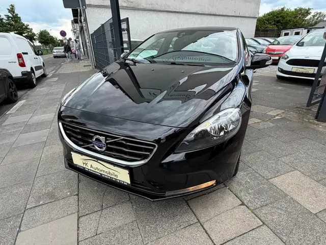 Volvo V40 Kinetic 1.Hand, 57tkm, Navi,