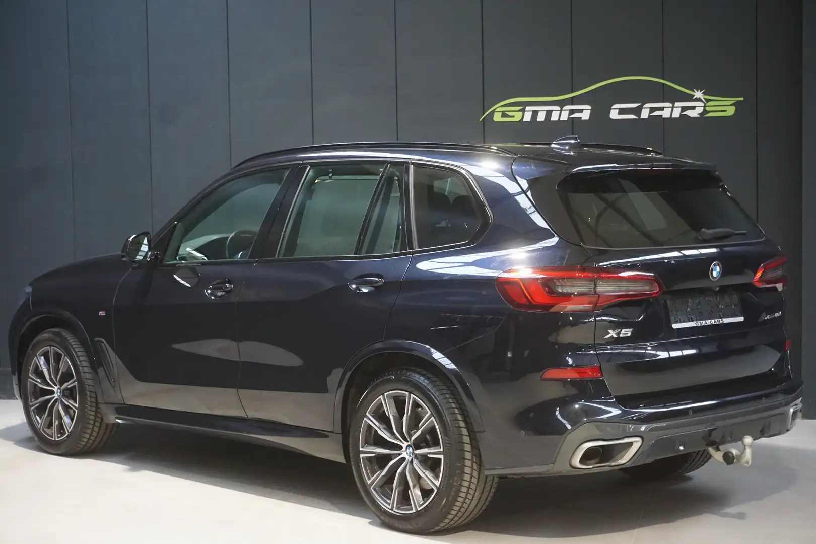 BMW X5 xDrive40i M Pack-Navi-Pano-Leder-ACC-Garantie Zwart - 2