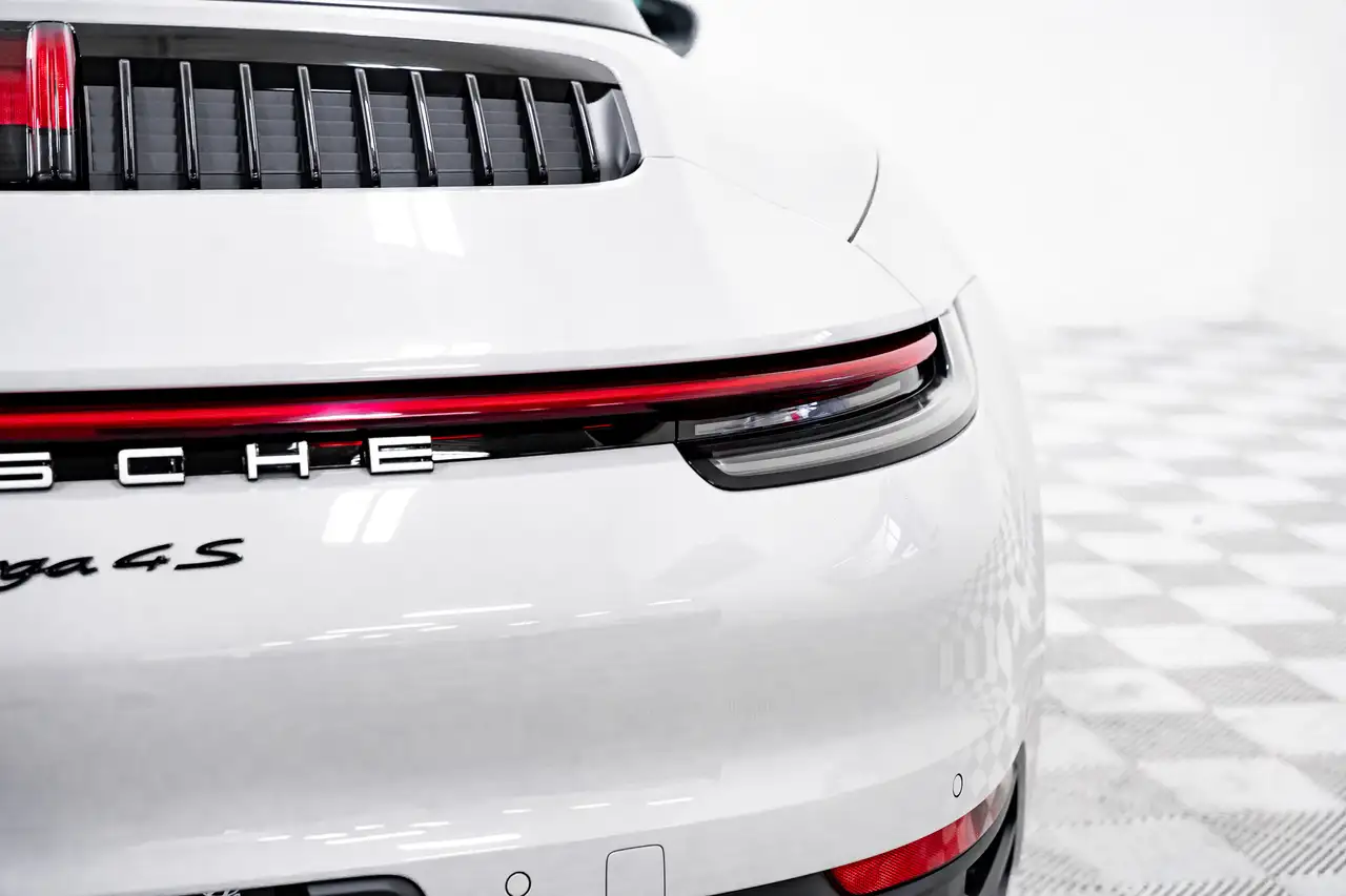 Porsche 911 снимка Porsche 911