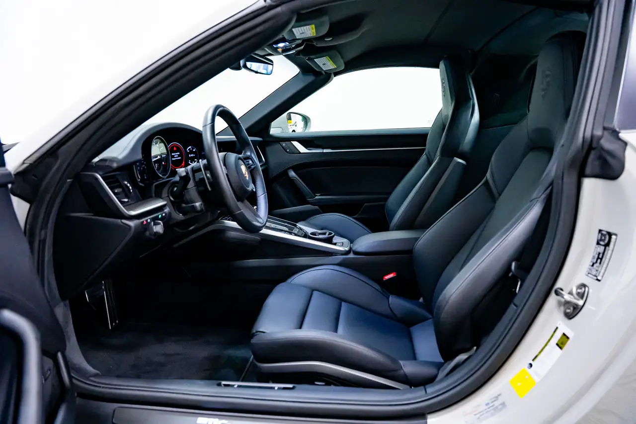 Porsche 911 снимка Porsche 911