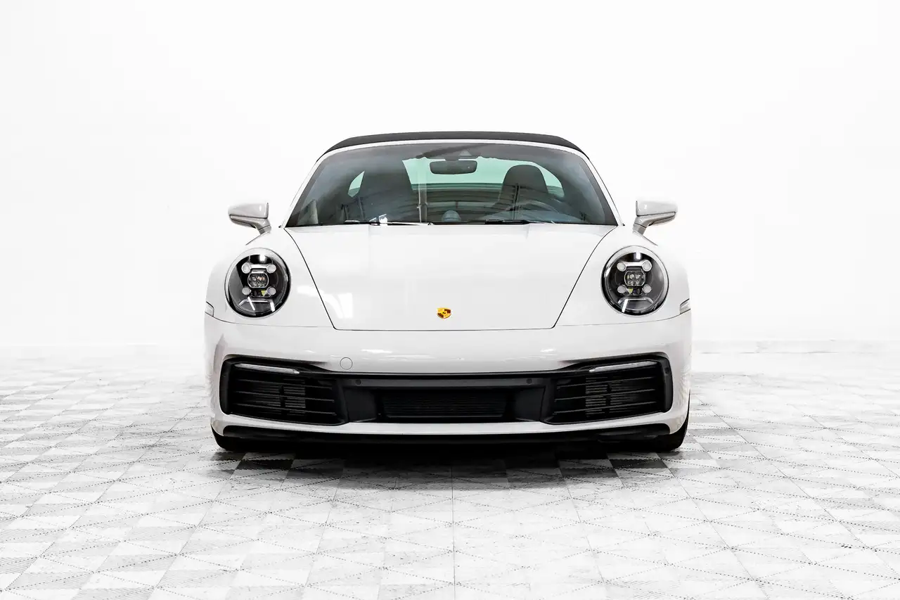 Porsche 911 снимка Porsche 911
